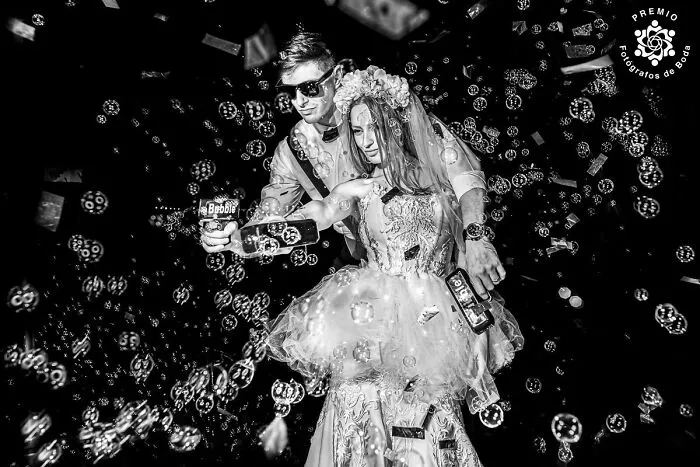 Crazy About Bubbles. Photo By Pablo Banterla