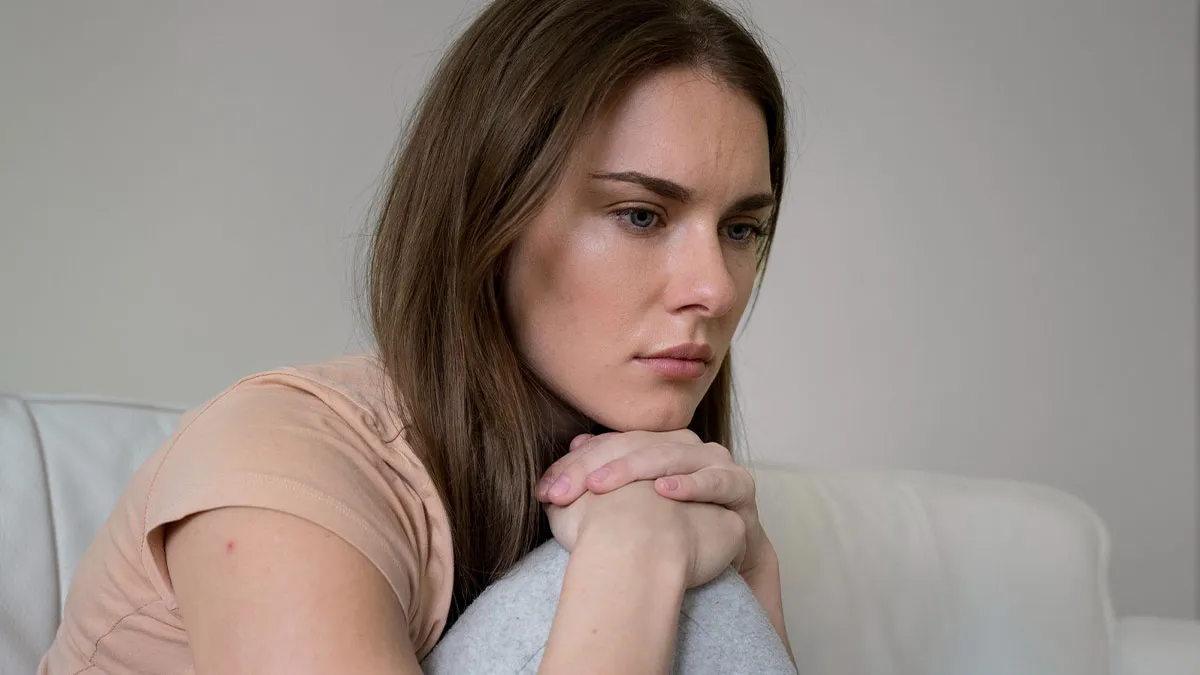 Man Can’t Stand That Fiancée’s Confidence Grows After A Rough Patch, Wants To Control Her