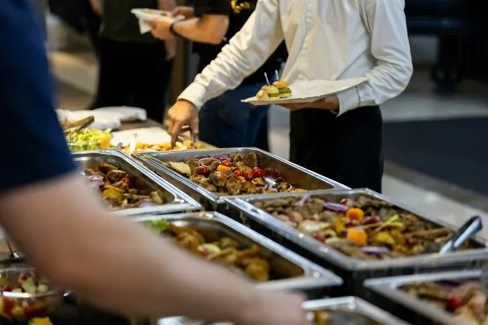 "Haunts Me To This Day": 58 Moments Workers From All-You-Can-Eat Establishments Can't Forget