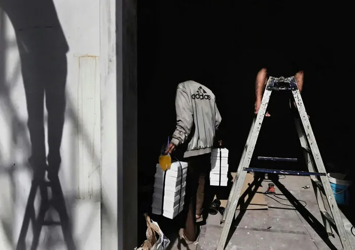 You Might Have To Look Twice At These 40 Street Photos