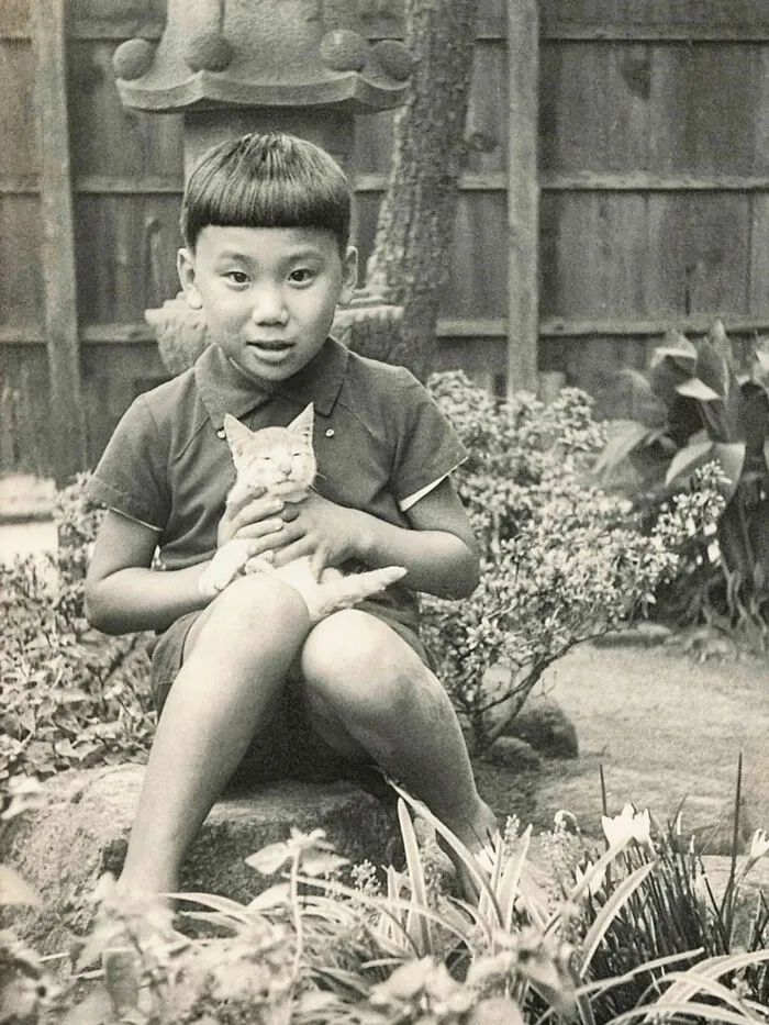 From Movie Stars To Unknown Cat Owners, Here Are 44 Vintage Photos Of Cats (New Pics)