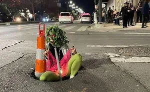 67 Strange Things People Could Not Believe They Saw On The Street