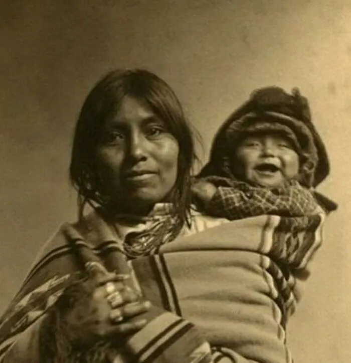 An Mother And Child, Jemez Pueblo, New Mexico, USA, Early 20th Century