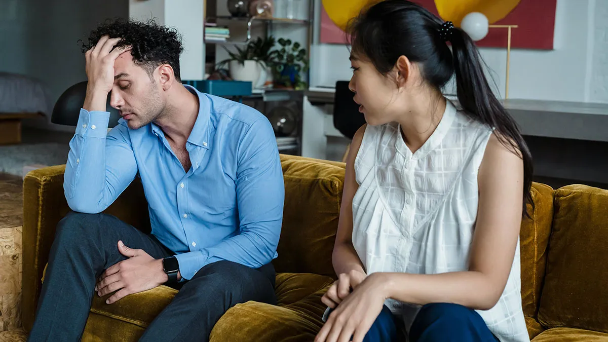 Lazy Guy Uses Weaponized Incompetence At Home, Livid As Fed-Up Wife Mirrors His Vibe After 15 Years