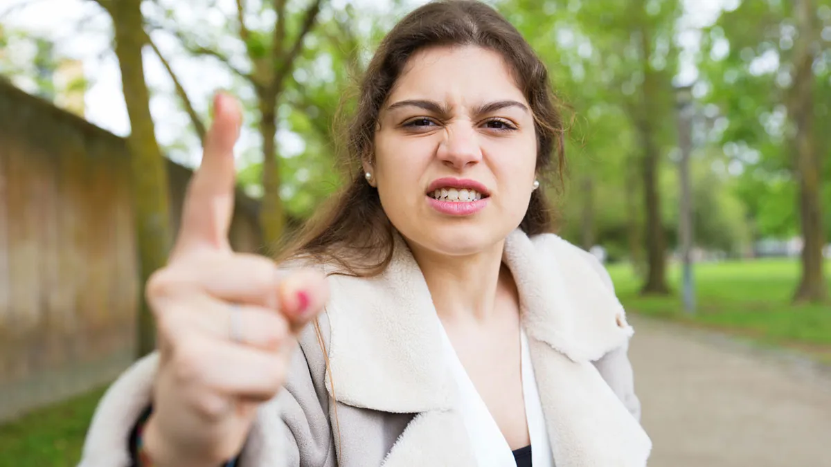 Entitled Woman Demands Neighbor Give Keys To Her Gate So Her Kids Can Use A Shortcut To The Park