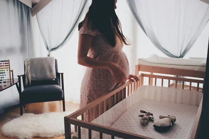 54 Real And Ugly Pregnancy Facts People Don't Talk About Often Enough