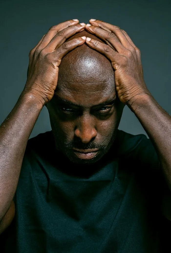 “People Who Served A Long Time In Prison, What Shocked You When You Got Out?” (39 Answers)