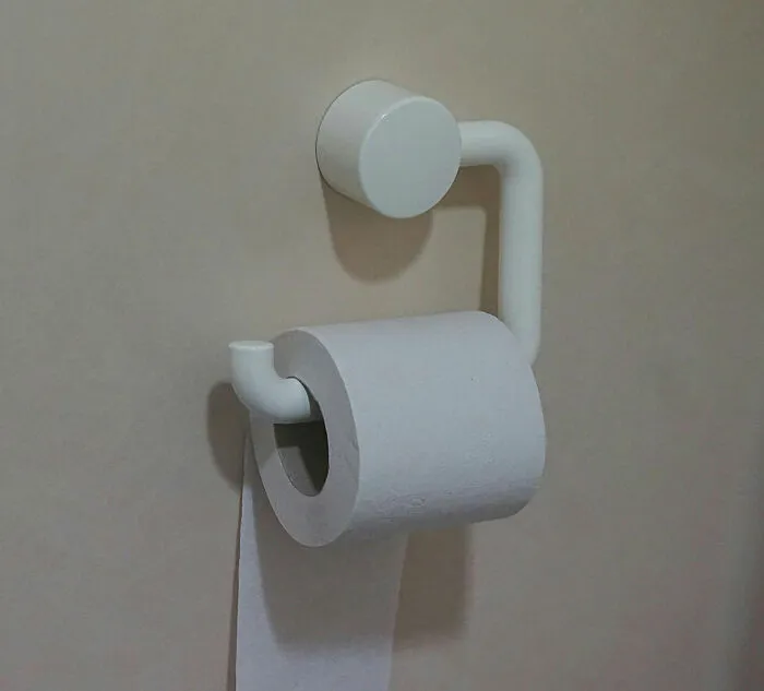 44 Petty Holiday Disputes That Made Christmas Awkward