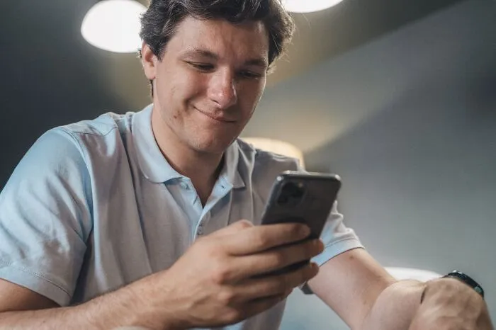33 Times People Sent The Wrong Thing To The Wrong Person And Pure Chaos Ensued
