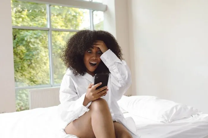 33 Times People Sent The Wrong Thing To The Wrong Person And Pure Chaos Ensued