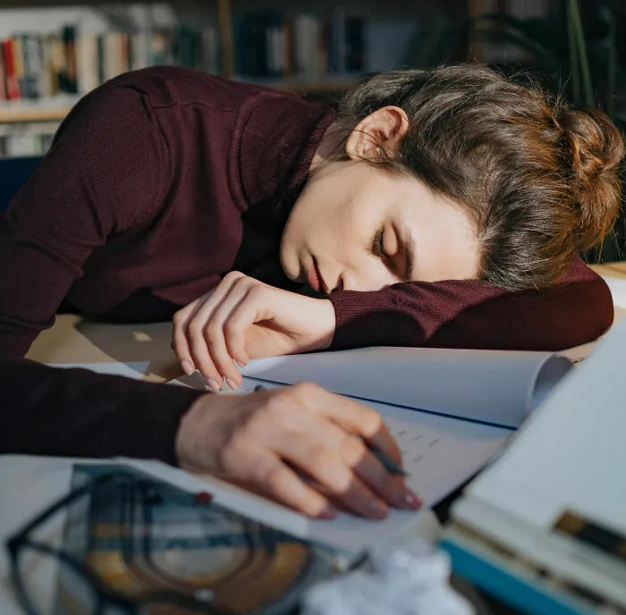 48 People Share Stories About Coworkers Acting So Unhinged They Should've Been Fired Immediately