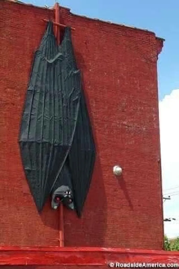 This Giant Bat Sculpture Clings To A Red Brick Wall Near The Louisville Slugger Museum