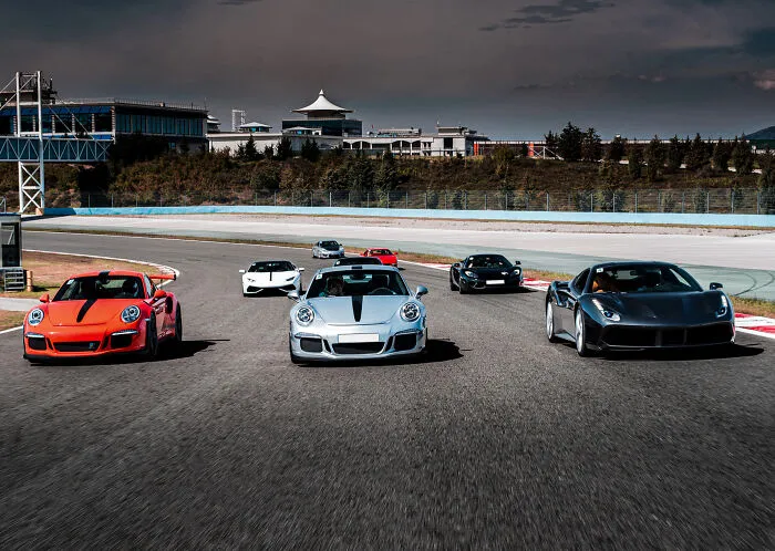 40 Baffling Things The Wealthy Do That The Rest Of Us Will Simply Never Understand