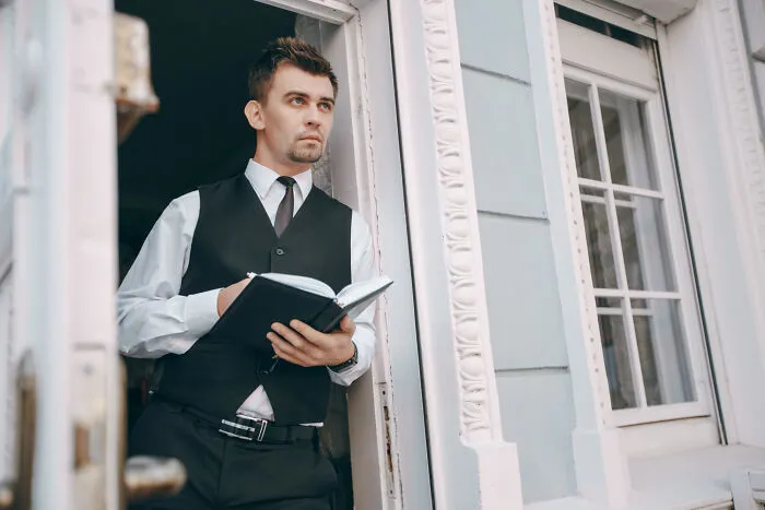 40 Baffling Things The Wealthy Do That The Rest Of Us Will Simply Never Understand