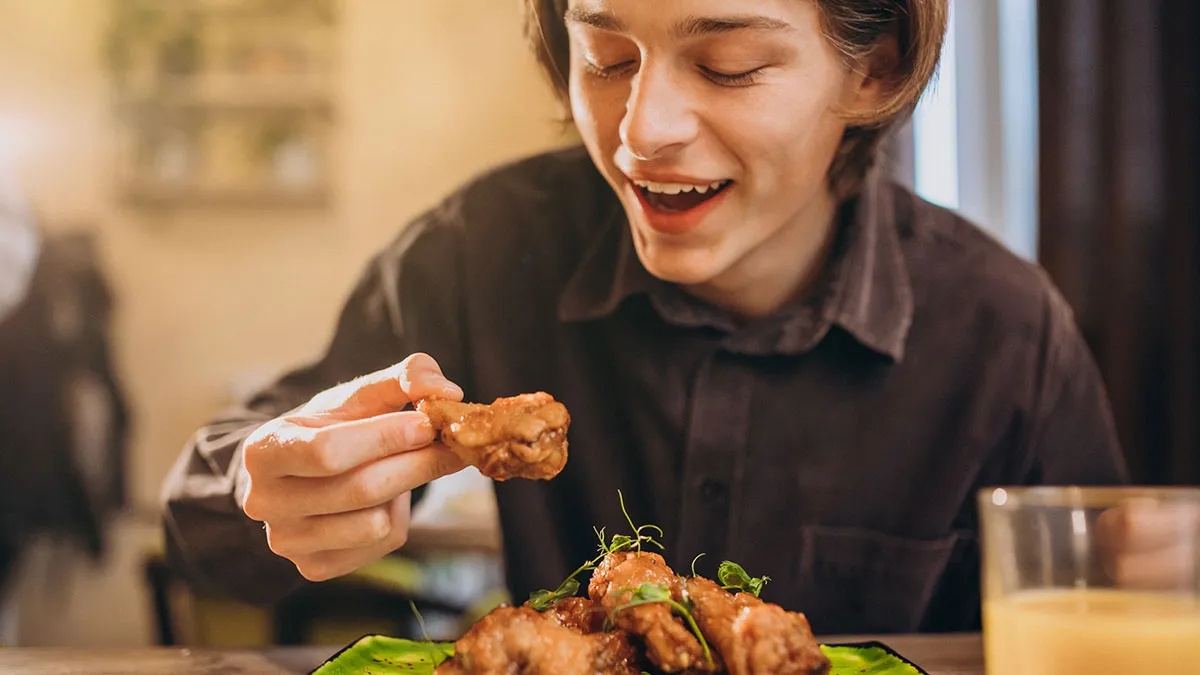 Man Accidentally Summons Entire Board Of Directors Of A Fast Food Chain With One Sarcastic Letter