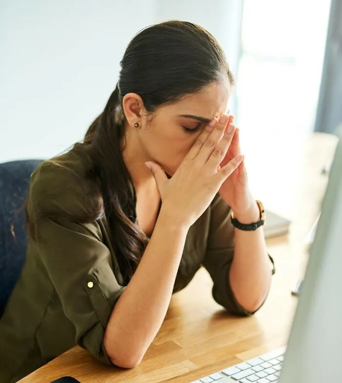 40 Workplace Experiences That Made Employees Walk Away