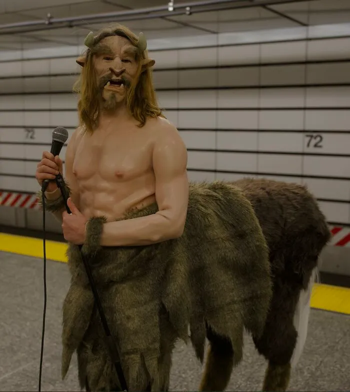 “I Was Speechless”: 75 People Share The Most Unhinged Things They Have Ever Seen On The Subway