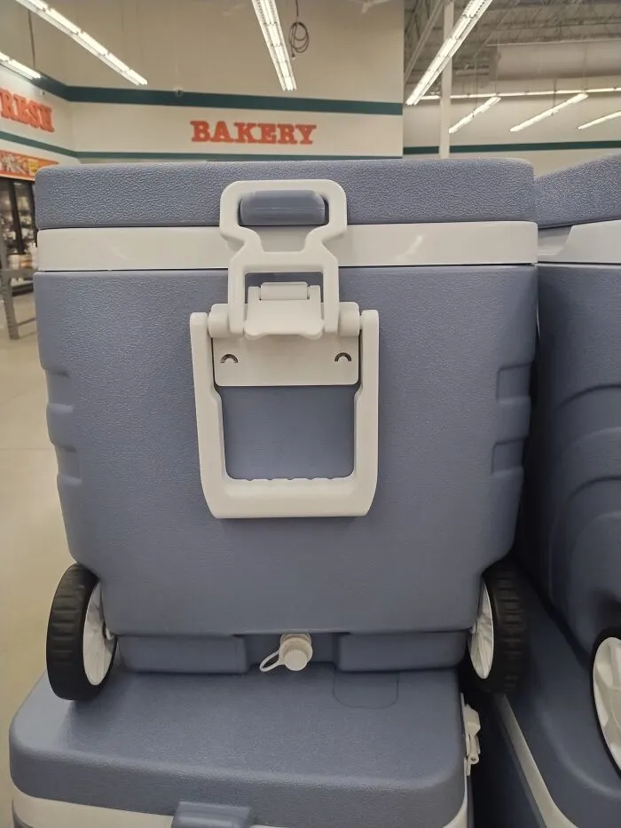 90 Hilarious Cases Of Pareidolia That People Couldn’t Pass Up (New Pics)