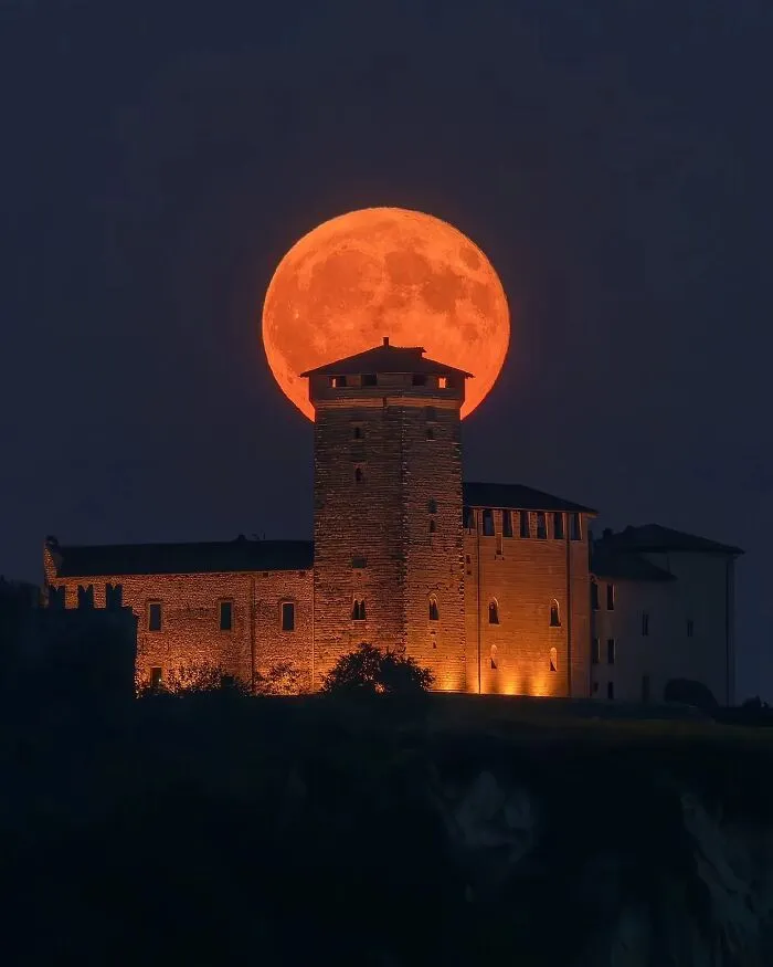 After-Dark Photos That Prove Darkness Can Be Beautiful (39 Pics)