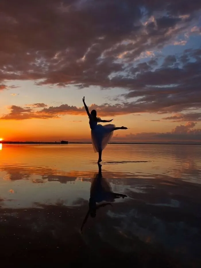 43 Jaw-Dropping Photos Shared By The ‘Best Sunset Pics’ Instagram Page