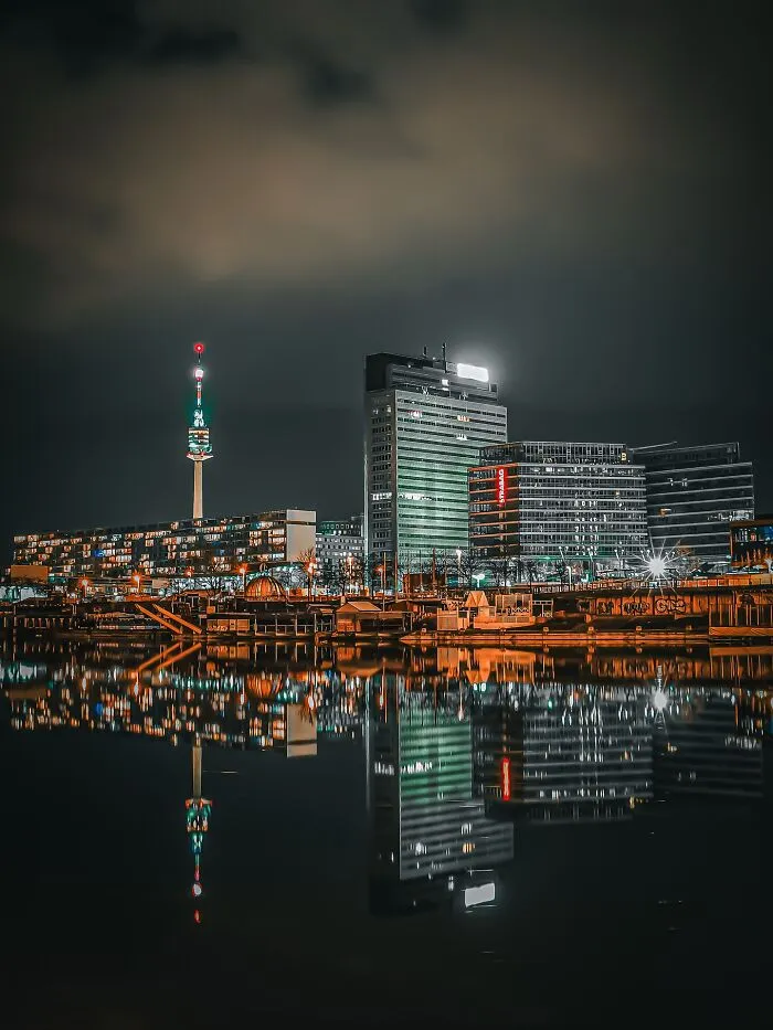 After-Dark Photos That Prove Darkness Can Be Beautiful (39 Pics)
