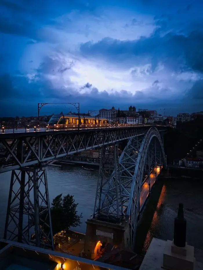 After-Dark Photos That Prove Darkness Can Be Beautiful (39 Pics)
