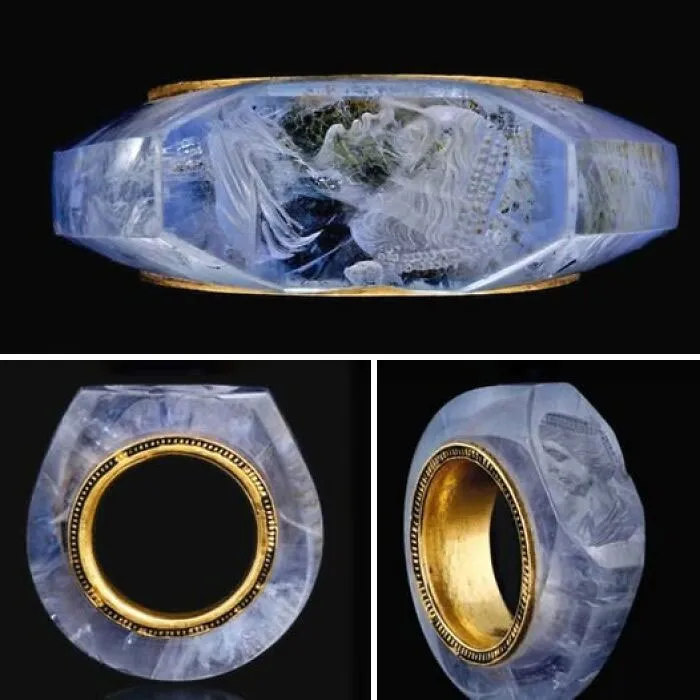 2,000-Year-Old Roman Sapphire Hololith Ring