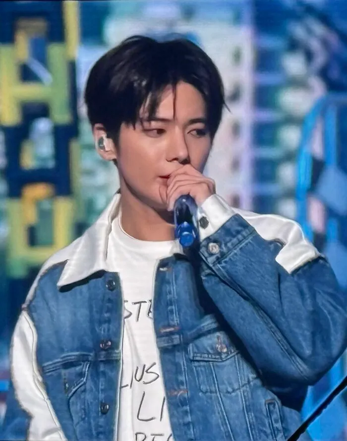 Singer Songwriter Taehyun, 24