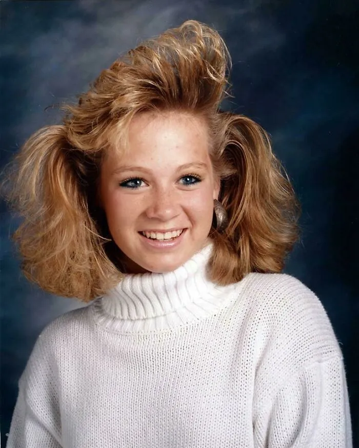 49 Hairstyles People Swear Were Cool In The 80s But Look Hilarious Now