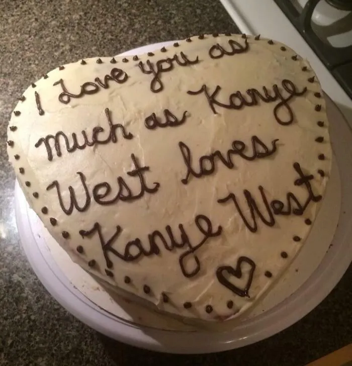 Friend's Girlfriend Made Him A Cake For Valentine's Day