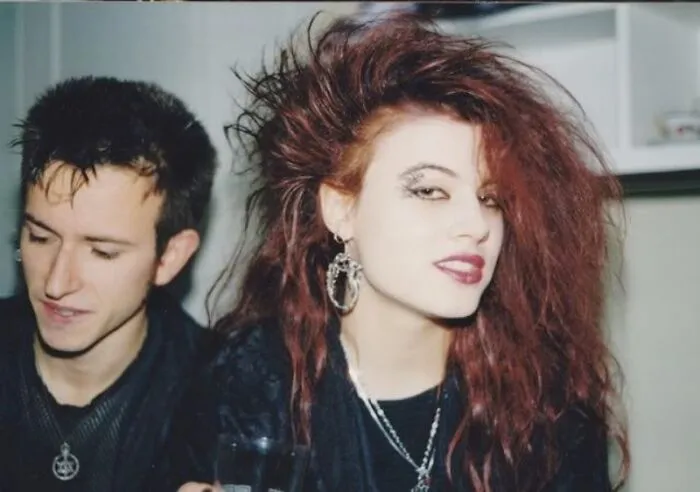 49 Hairstyles People Swear Were Cool In The 80s But Look Hilarious Now