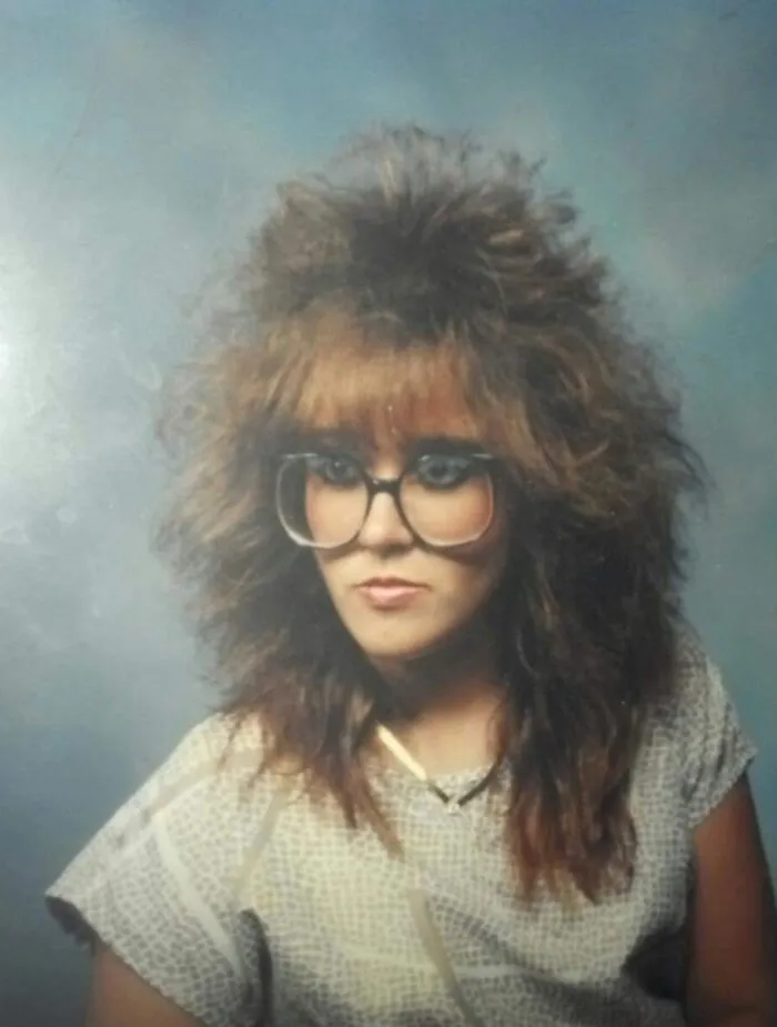 49 Hairstyles People Swear Were Cool In The 80s But Look Hilarious Now