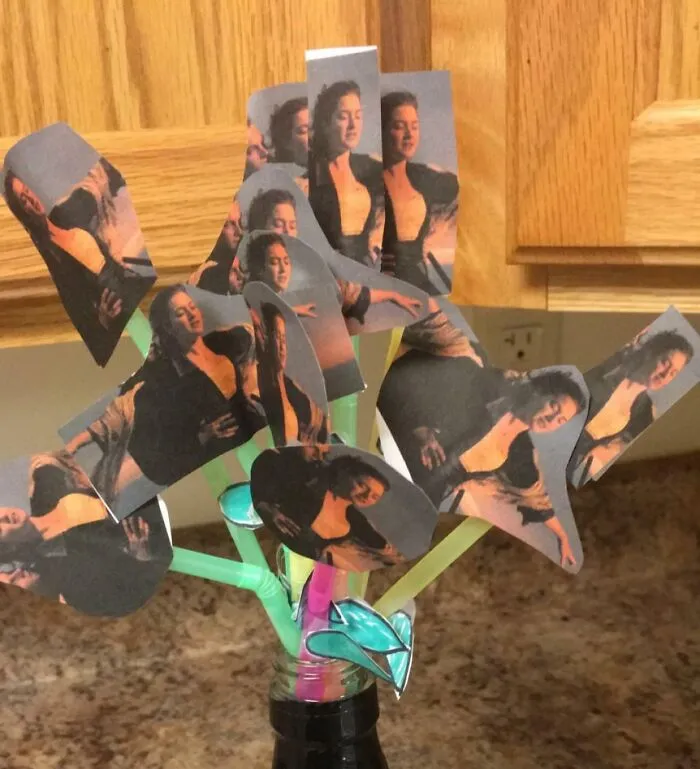 Have A Valentines Date From Tinder. She Said She Wants To Take It Slow However. That’s Not Stopping Me From Giving Her A Dozen Roses