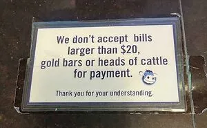 55 Unexpectedly Funny Signs People Found In The Wild (New Pics)