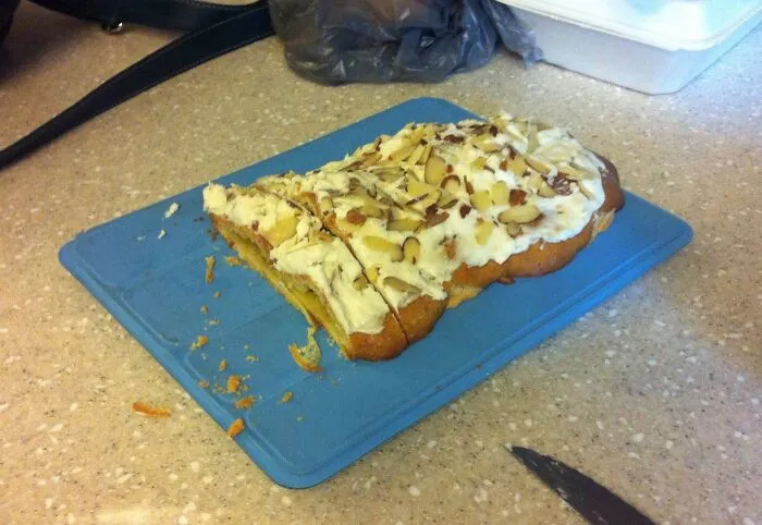 My Girlfriend's Grandma Thought The iPad Was A Cutting Board
