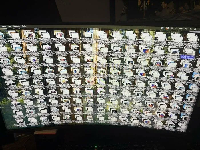 My Wife’s Desktop