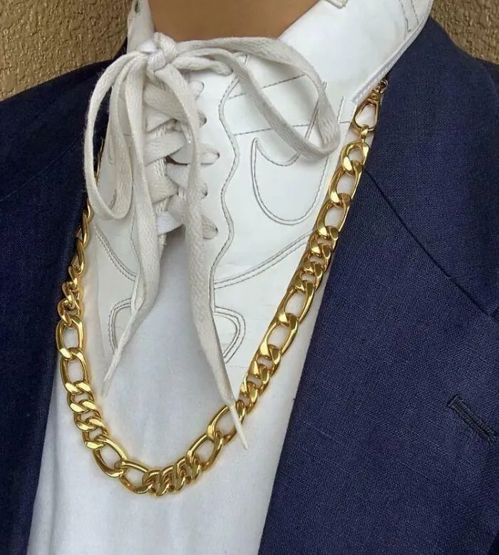 Anyone Wants Sneakers For Their Shirt Collar?