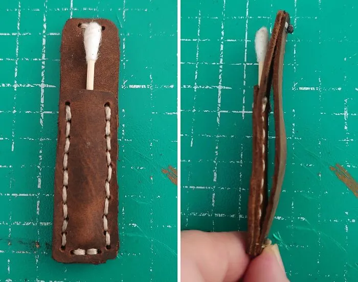 Singular Cotton Swab Holder