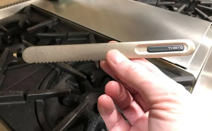 This Titanium-Coated Butter Knife Has Internal Copper Alloy Heat Tubes. It’s Made To Heat Up When Held In Your Hand, So That It Is Easier To Spread Butter