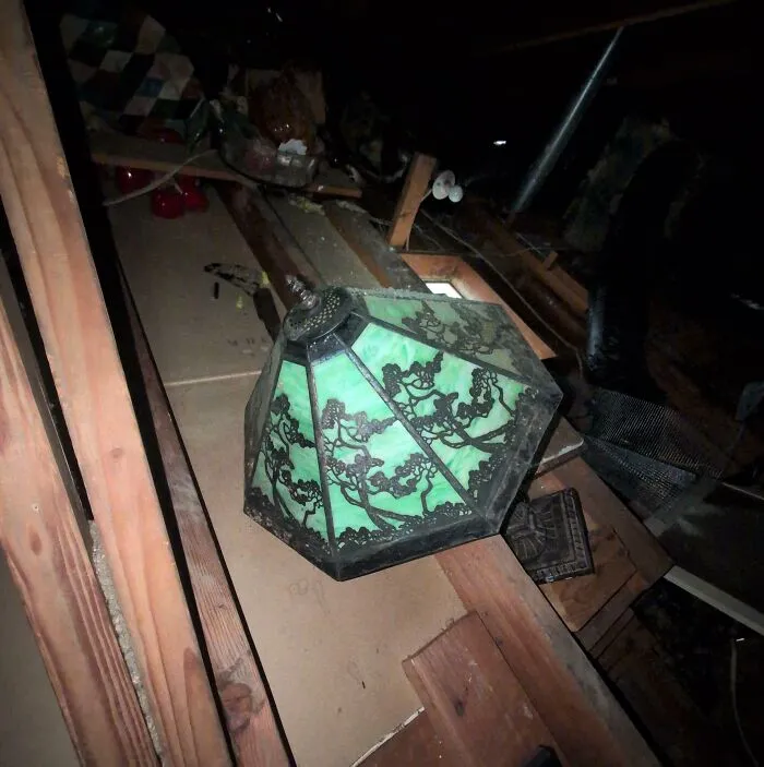 Found This Old Lamp In My Attic(USA) CA