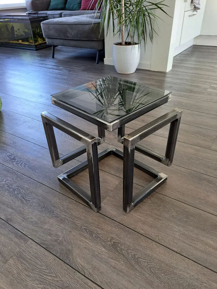 Infinity Cube With Glass Top