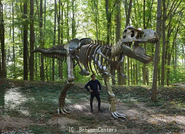 All Metal T-Rex Skeleton I Finished A Few Months Back. Over 500 Hours Sunk Into This Bad Boy, But It Made For A Quarantine Project!