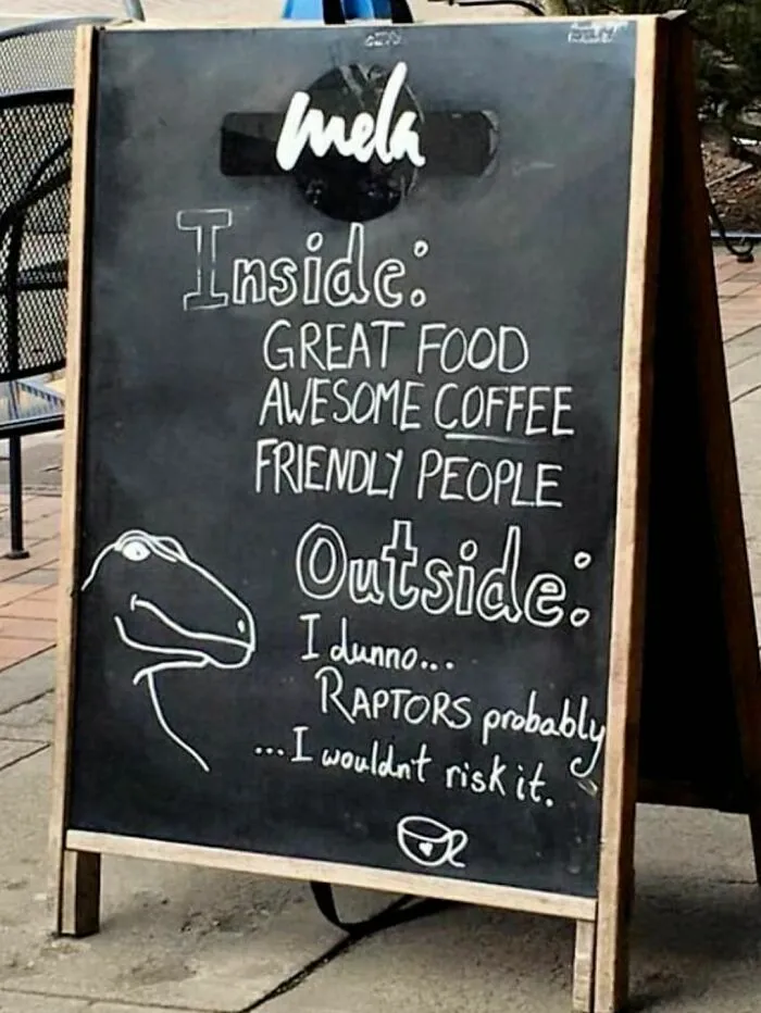 50 Public Signs That Accidentally Became Comedy Gold