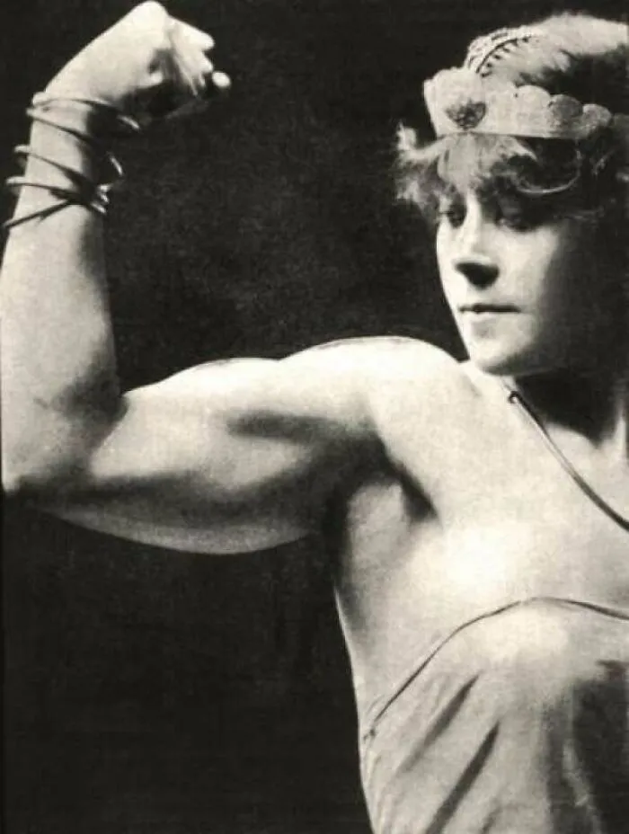 Miriam Kate Williams, AKA Vulcana, Welsh Strongwoman And Bodybuilder C. 1900