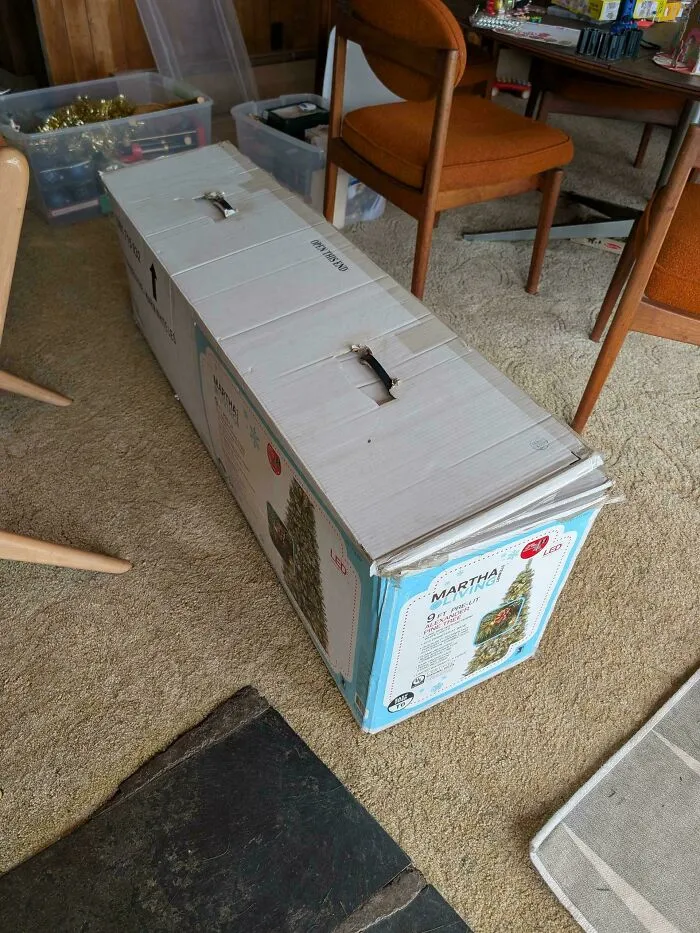 I Come Here Today To Brag. This Is The 10th Year I Have Packed This Tree In That Box And There Is Zero Duct Tape On It