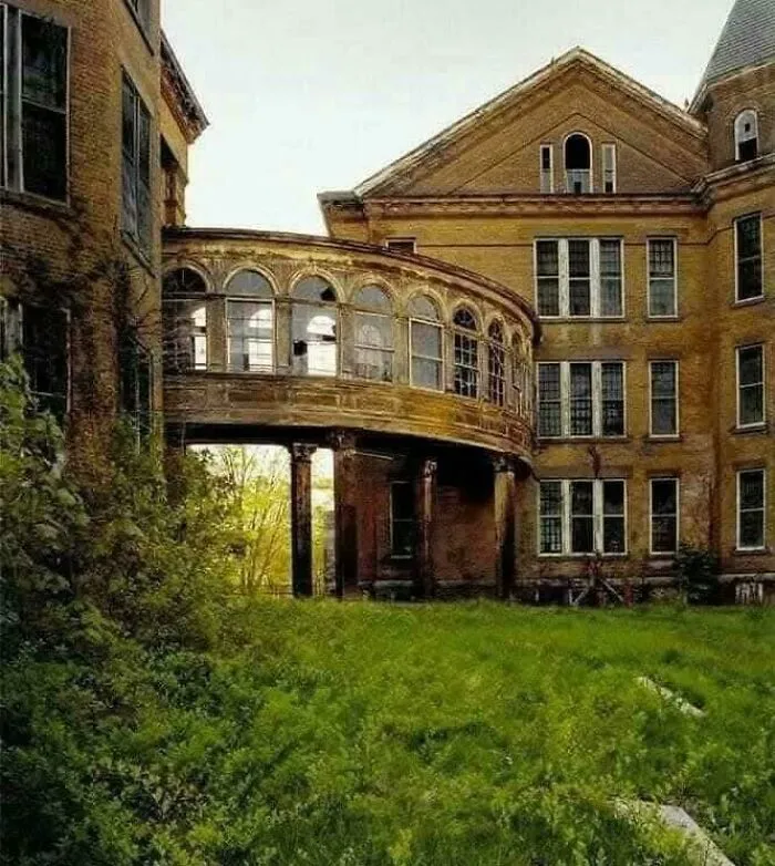 Abandoned House