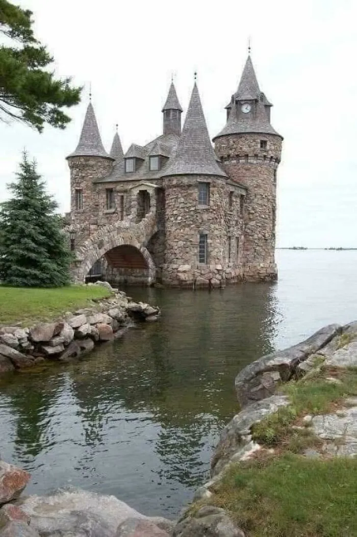 Balintore Castle, Scotland