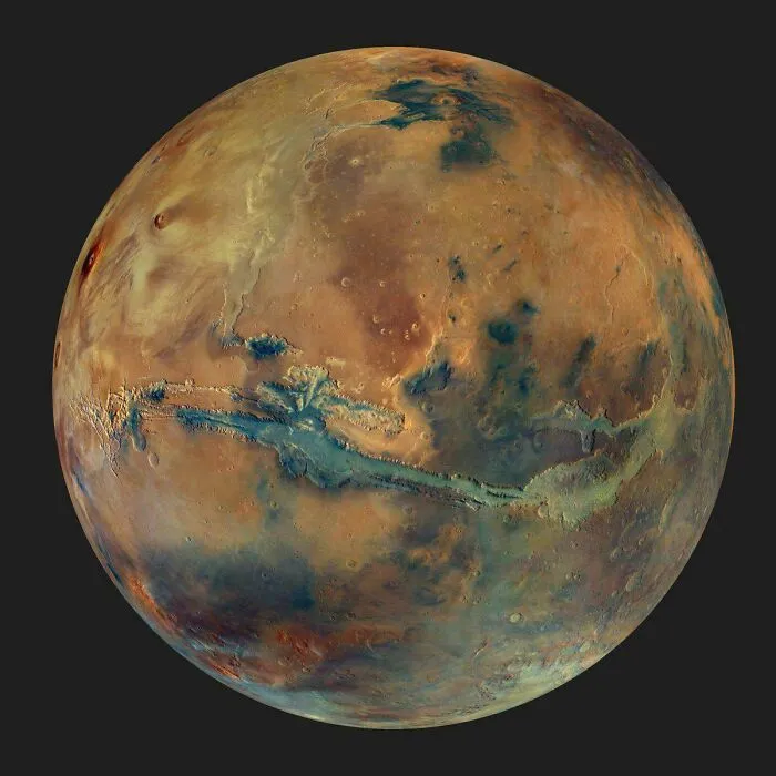 Mars Seen In Its "True" Color For The First Time Ever