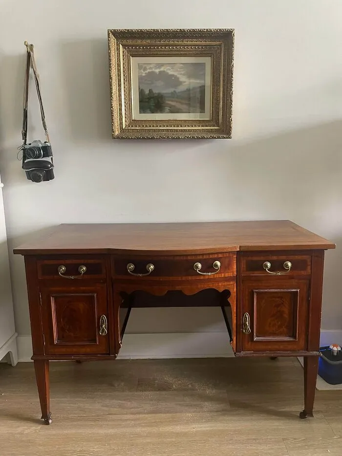 Just Showing Off My Dream Desk I Won At Auction For A Whopping $50…✨🩵