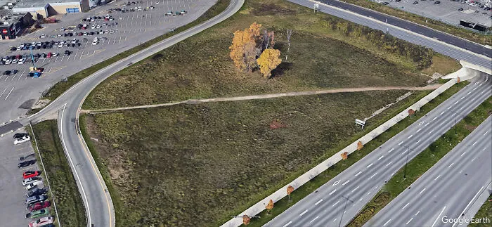 Desirepath That Can Be Seen From The Sky